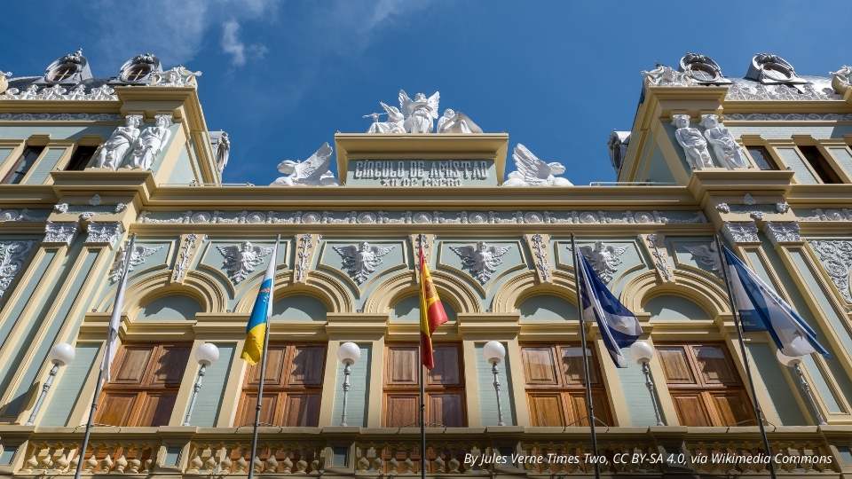 Círculo de Amistad XII de Enero