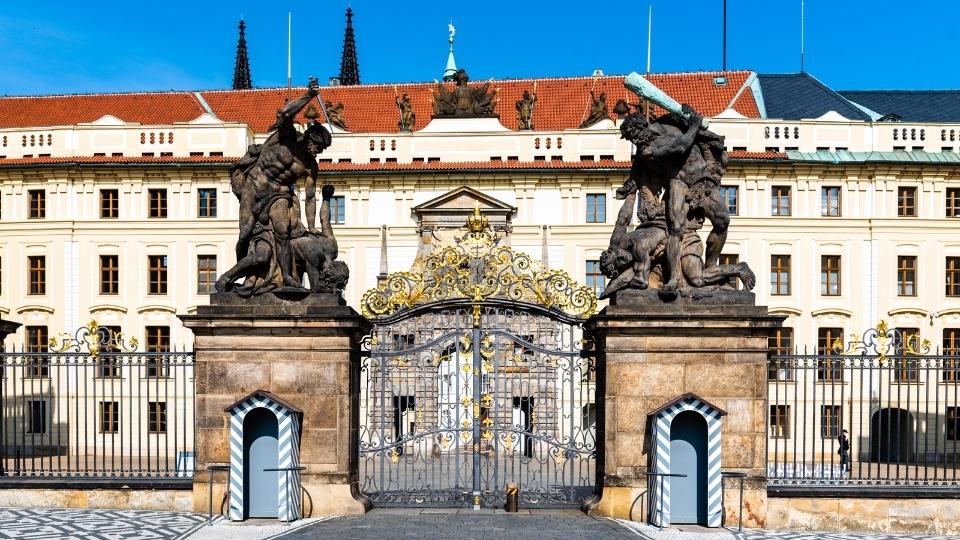 Plaza de la Guardia Real