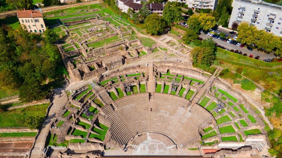 Insula basilicale e Teatro Gallo-Romano