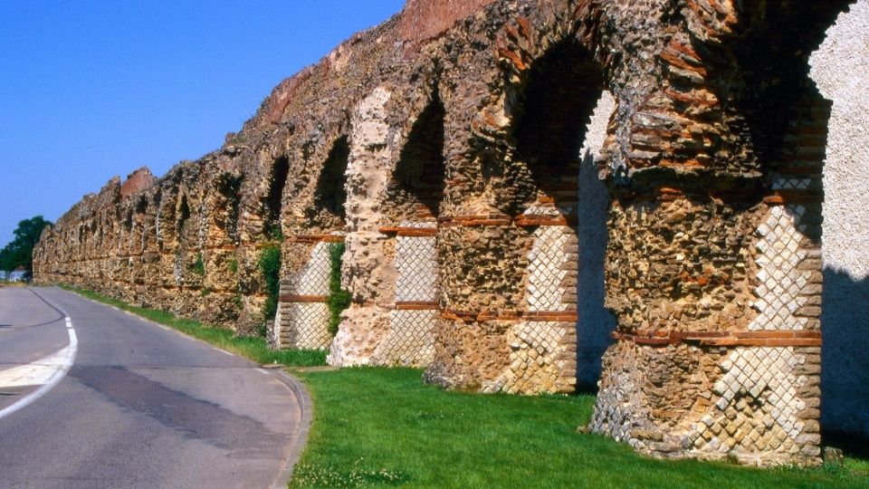 Acquedotto romano del Gier