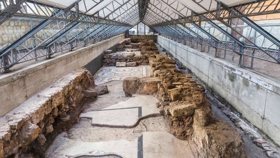 Restos romanos en Piazza Sett’Angeli