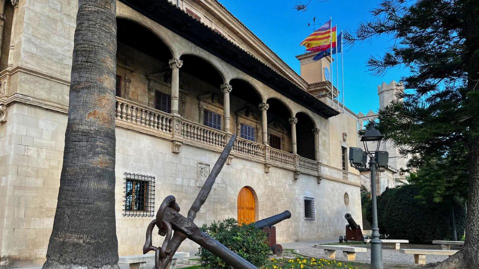 Consulate of the Sea