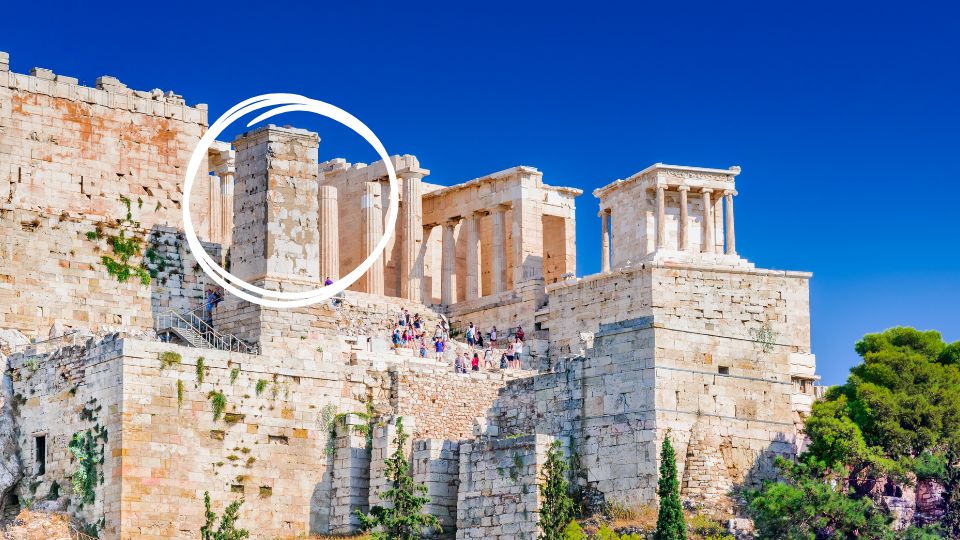 Monumento de Agripa y Templo de Atenea Niké