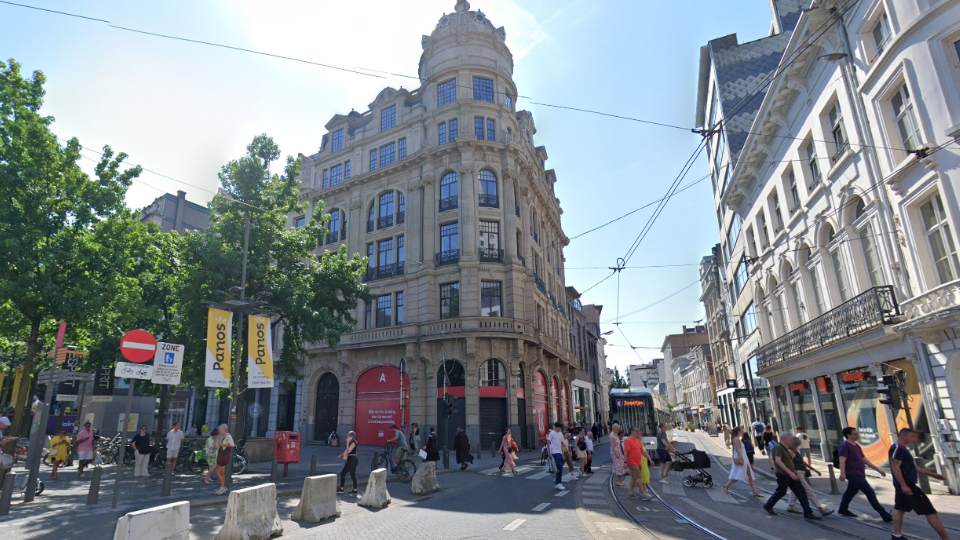 Casa de los Dominios Británicos