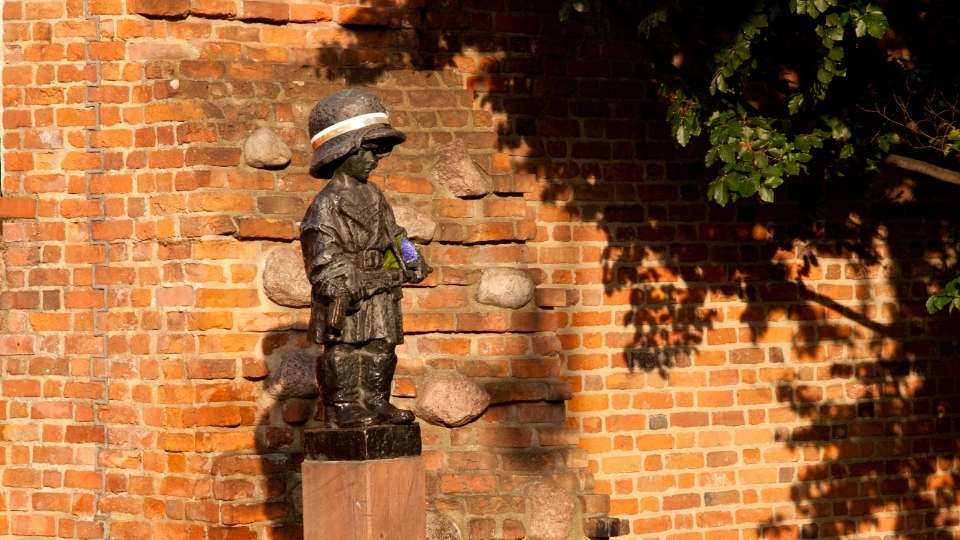 Monumento al Pequeño Insurgente