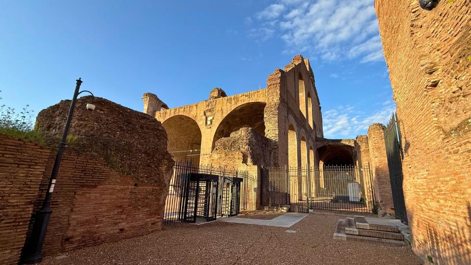 Basilica of Maxentius and Constantine