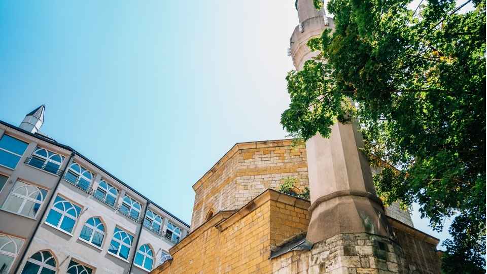 Bajrakli-Moschee