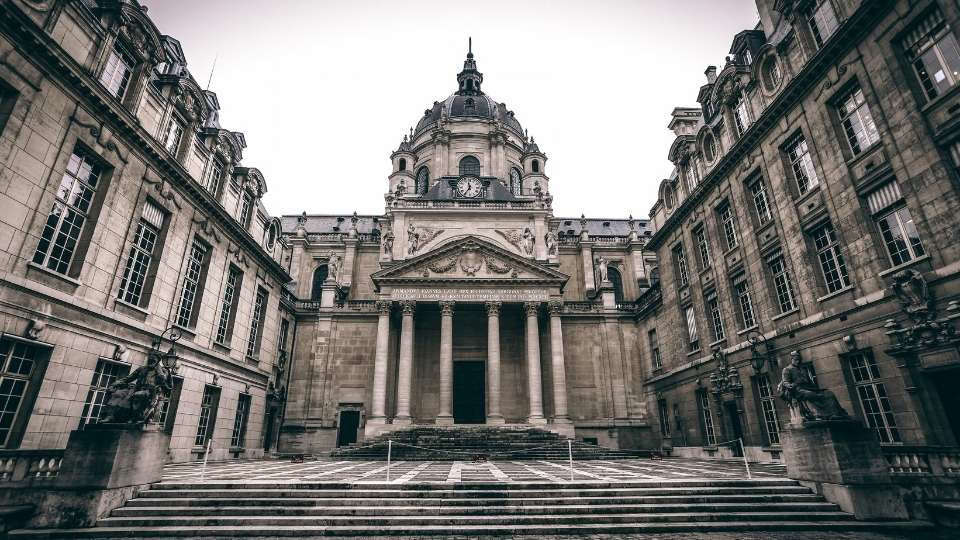 An der Sorbonne