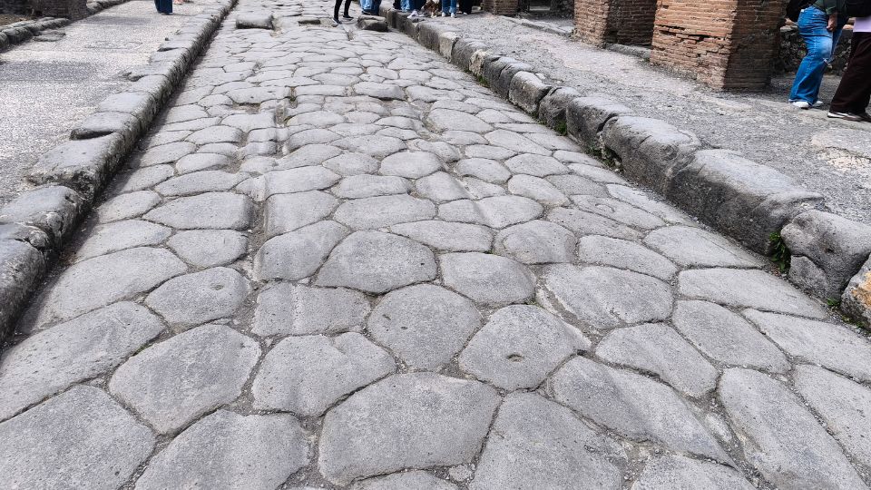 Vía delle Terme y Casa del Poeta Trágico
