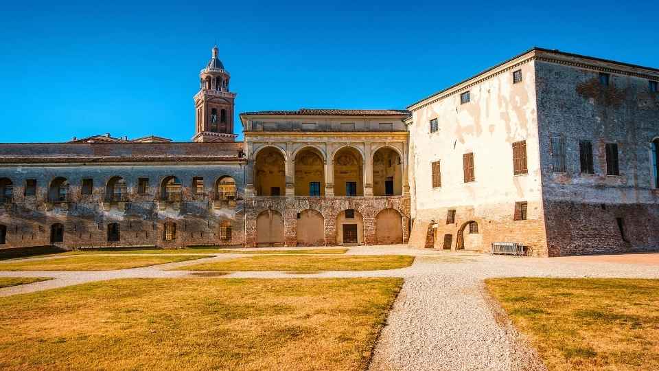 Ex Bastione Giardino e Castillo de San Giorgio