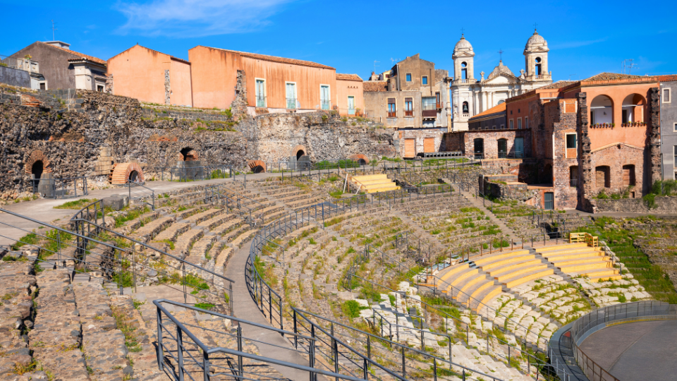 Teatro Antico greco-romano y Roman Odeon