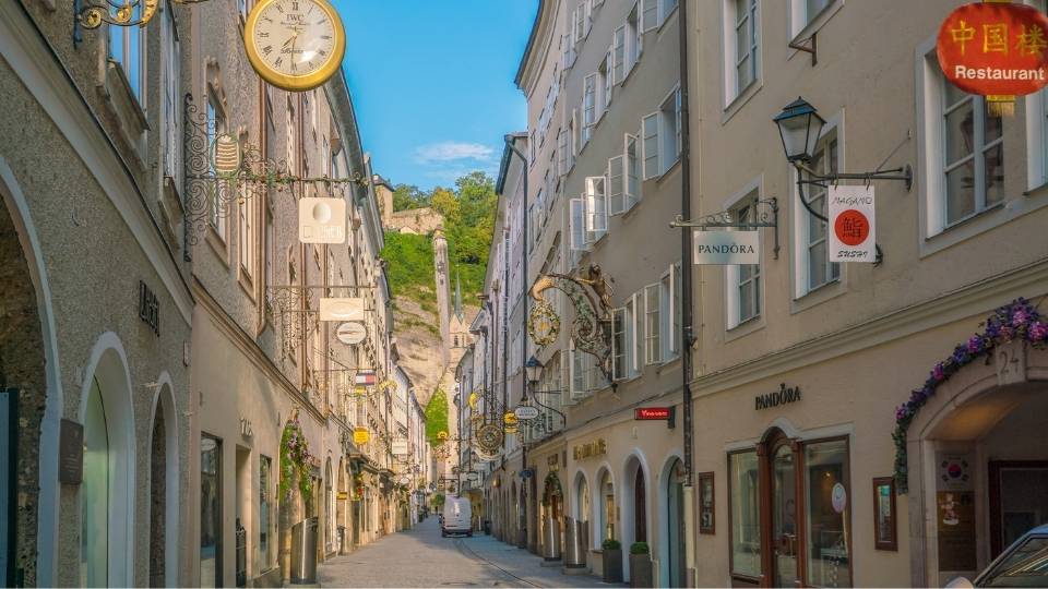 Getreidegasse