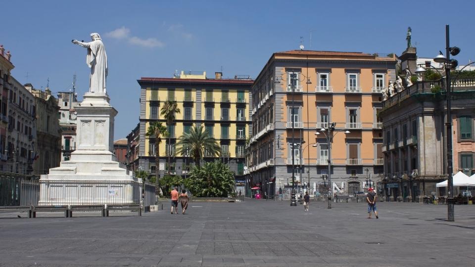 Punto de inicio - Plaza Dante