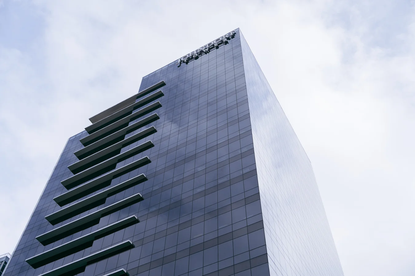 Johndorf Tower Brings World-Class Workspaces to Cebu