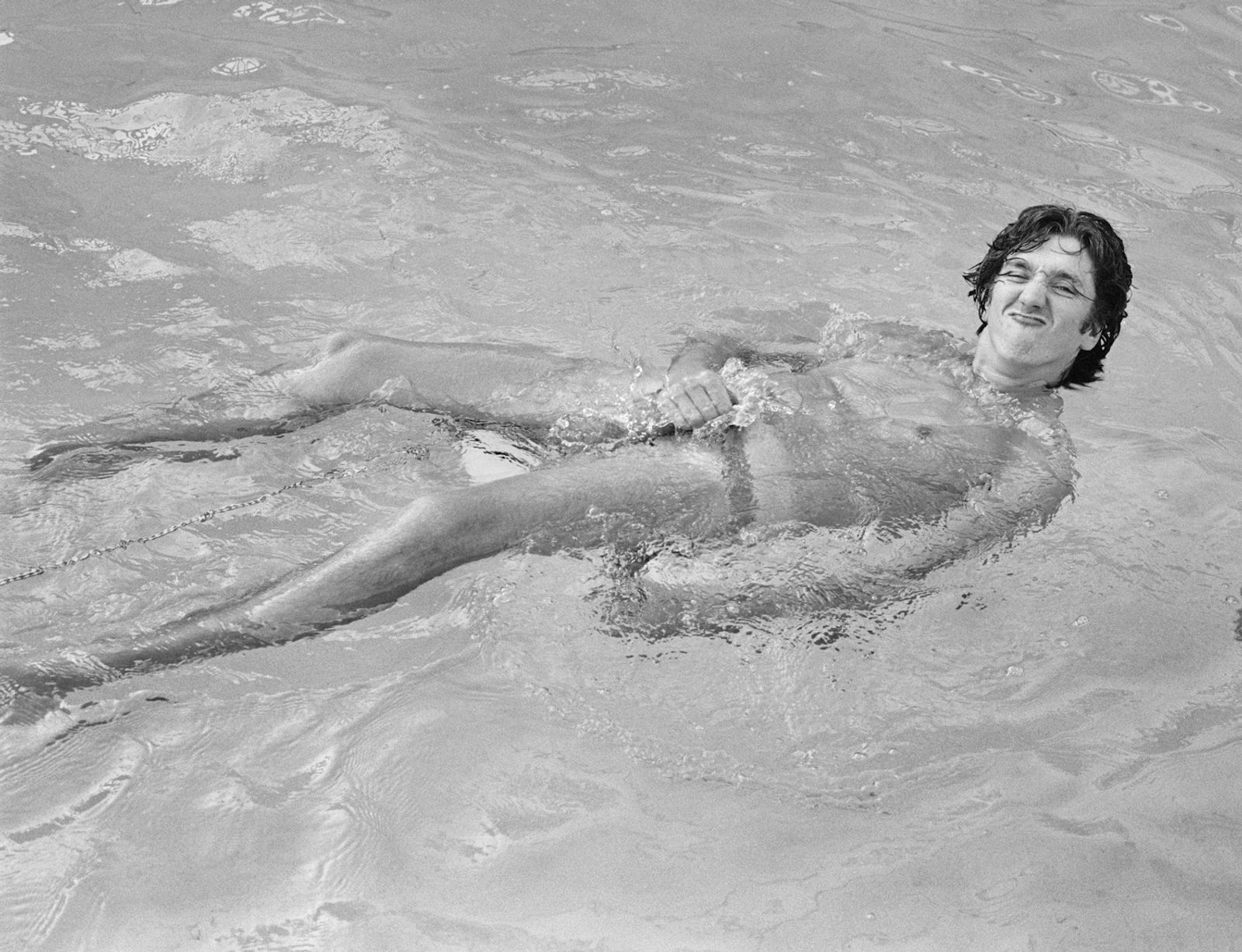 A Sex Pistol Wanks In My Pool 1978