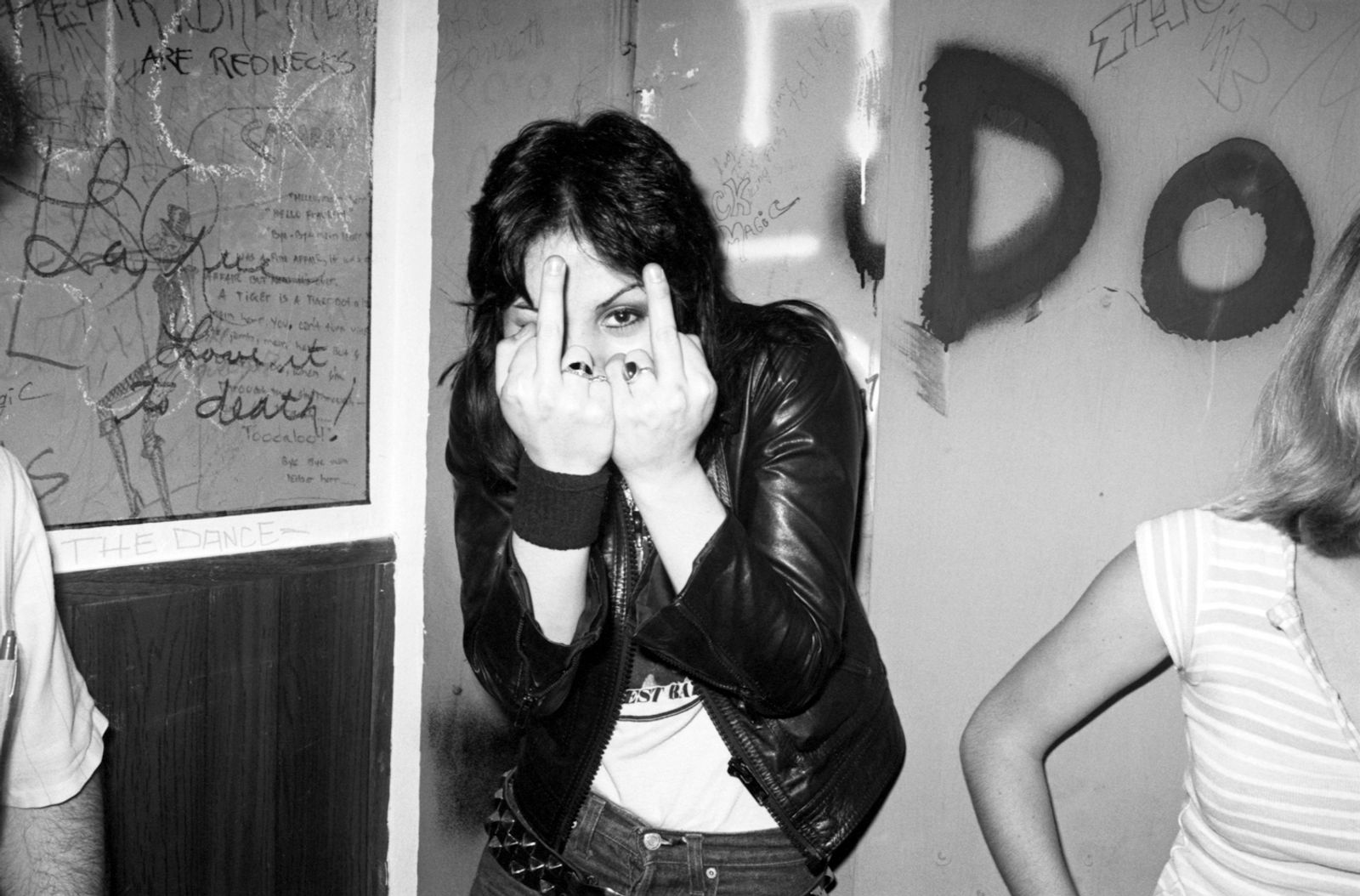 Backstage With Joan Jett 1977