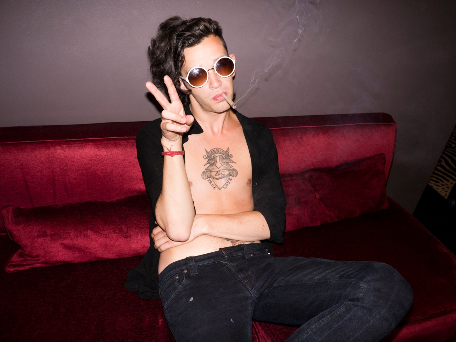 Matt Healy The 1975 Classic Pose