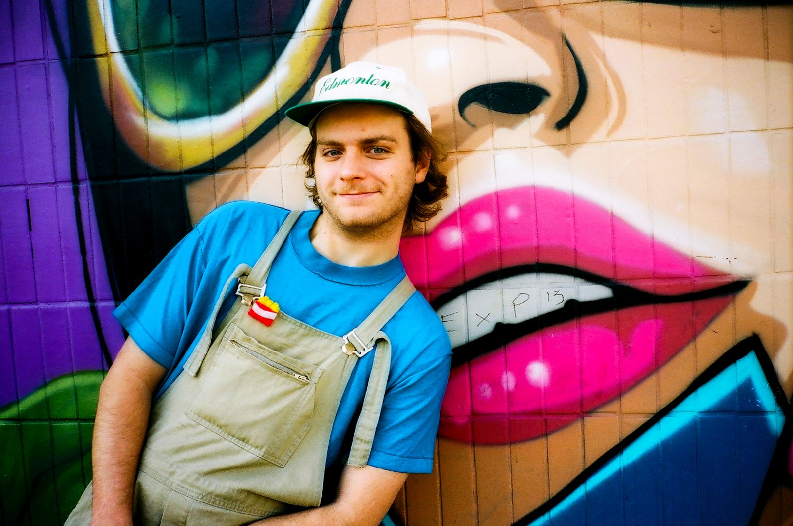 Включи mac demarco. Mac DEMARCO. Кепка мака Демарко. Mac DEMARCO 2012. Бейсболка Mac DEMARCO.