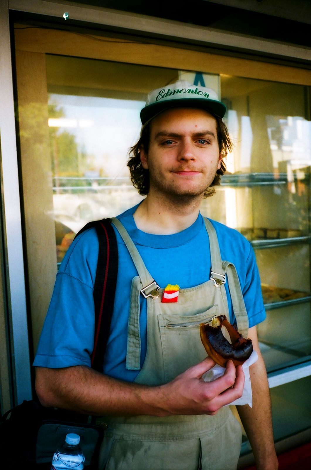 Включи mac demarco. SHAQDEMARCO. Мак де Марко. Кепка мака Демарко. Мак Демарко aesthetic.