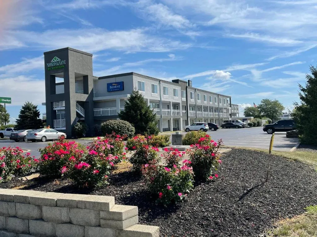 Baymont and Wingate by Wyndham Dayton North