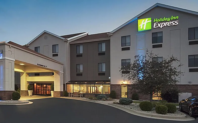 Holiday Inn Express Hotel & Suites Dayton West/Brookville