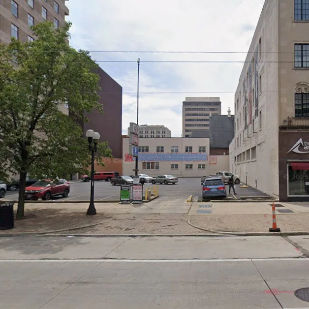 125 N. Main St. Lot