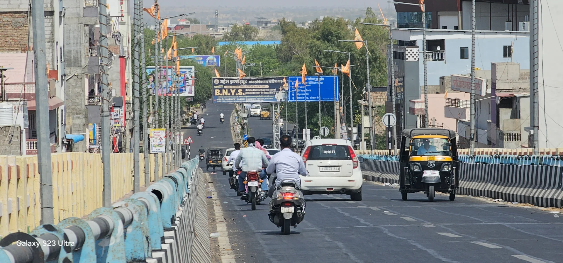 रेगिस्तान में तपिश का तांडव बाड़मेर 46 पार, जोधपुर-कोटा रिकॉर्ड के करीब अब रातों में भी चलेगी लू आज आंधी बारिश का अलर्ट