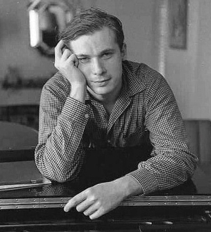 photo of Glenn Gould