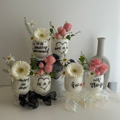 와인잔 케이크 이미지