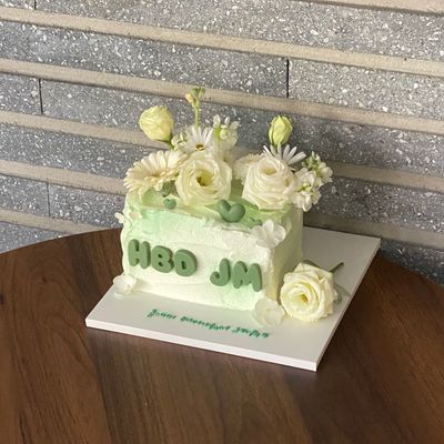 레오나렌 사이즈업 생화스퀘어 이미지