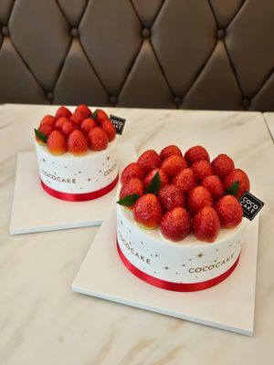 딸송송(케이크 속 딸기가 송송) 이미지