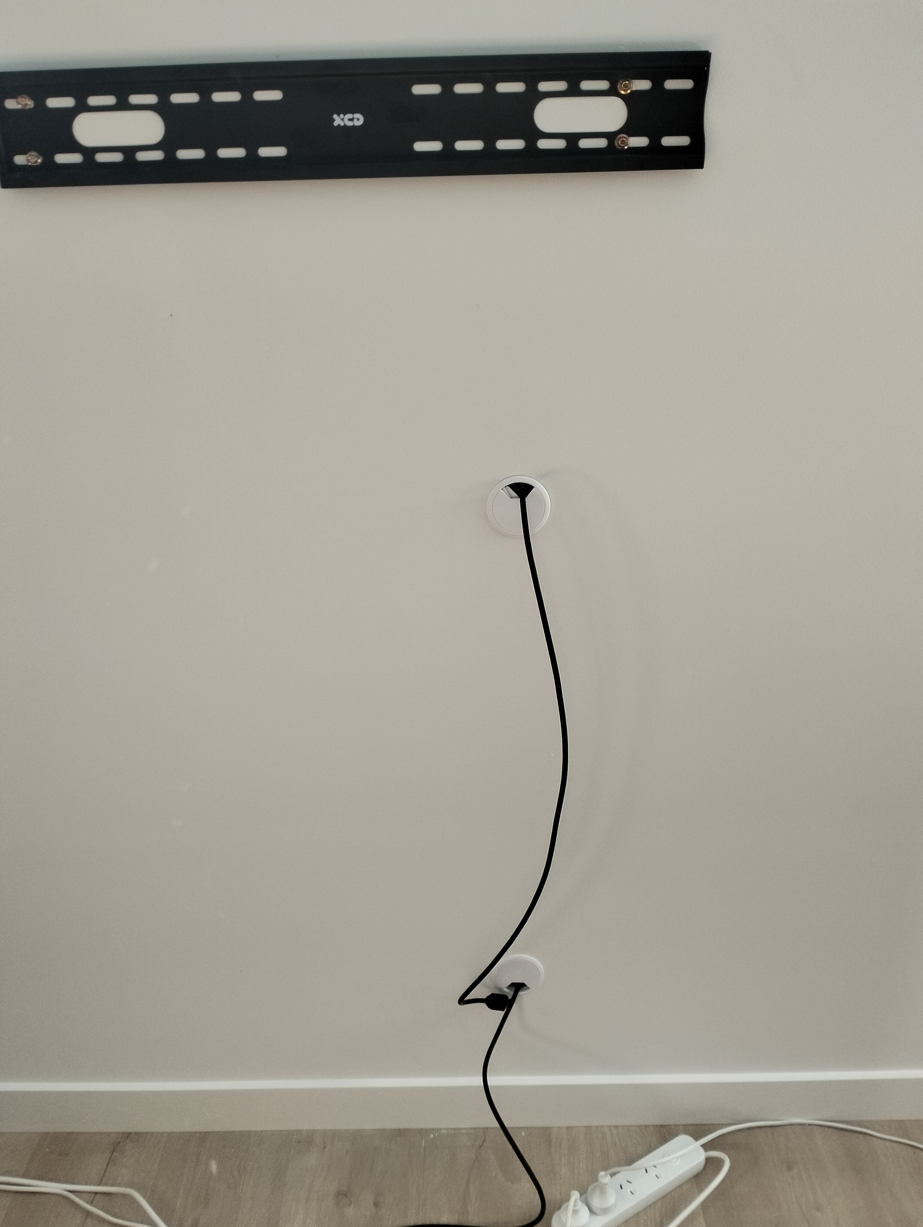 Clean 75-inch Samsung TV Installation in Greenbank: The Ultimate Living Room Upgrade — Dead Level TV Installation, Greenbank