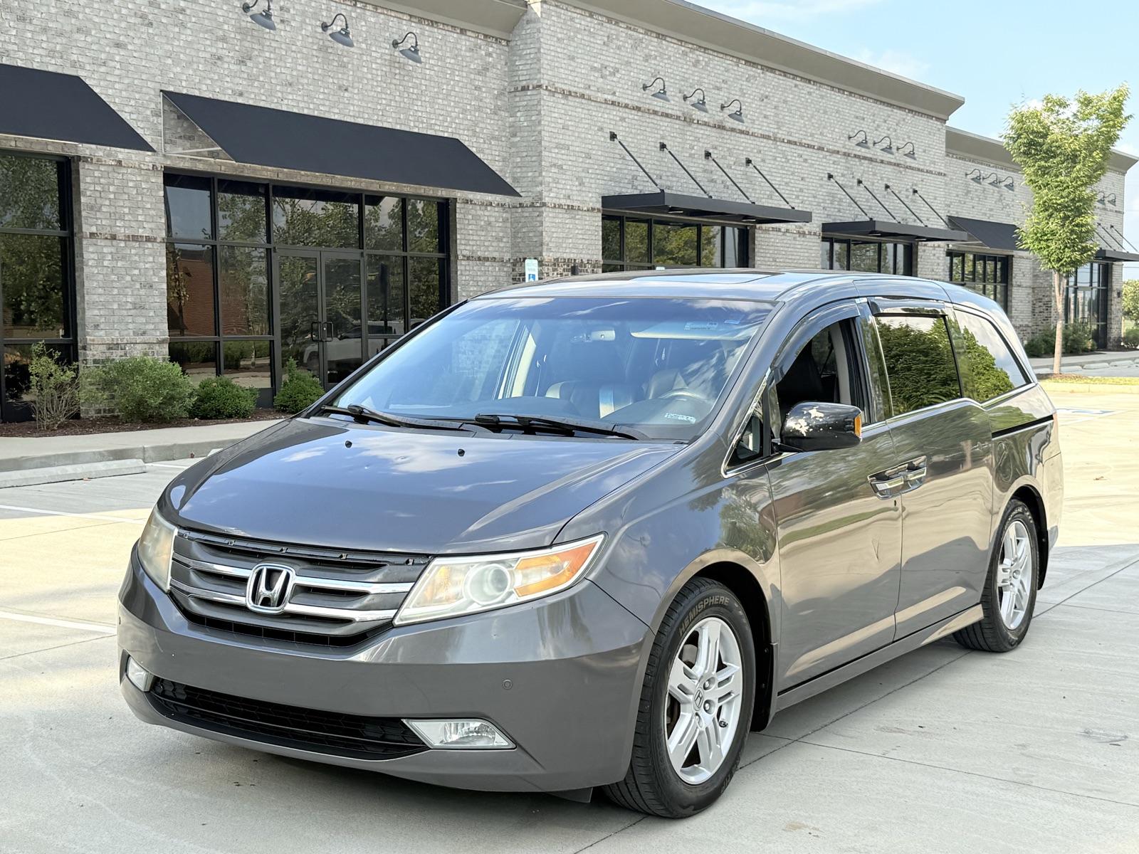 Dealer-provided photo of Honda Odyssey