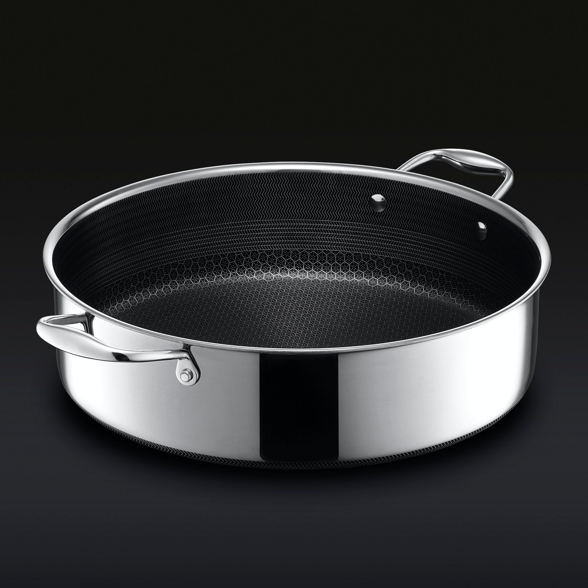 03124 HexClad Hybrid Deep Saute Pan Chicken Fryer detail photo 4