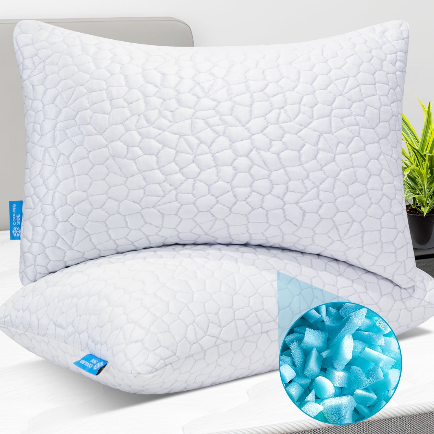 03171 Shredded Memory Foam Pillow With Washable Qu, stock photo — view 1