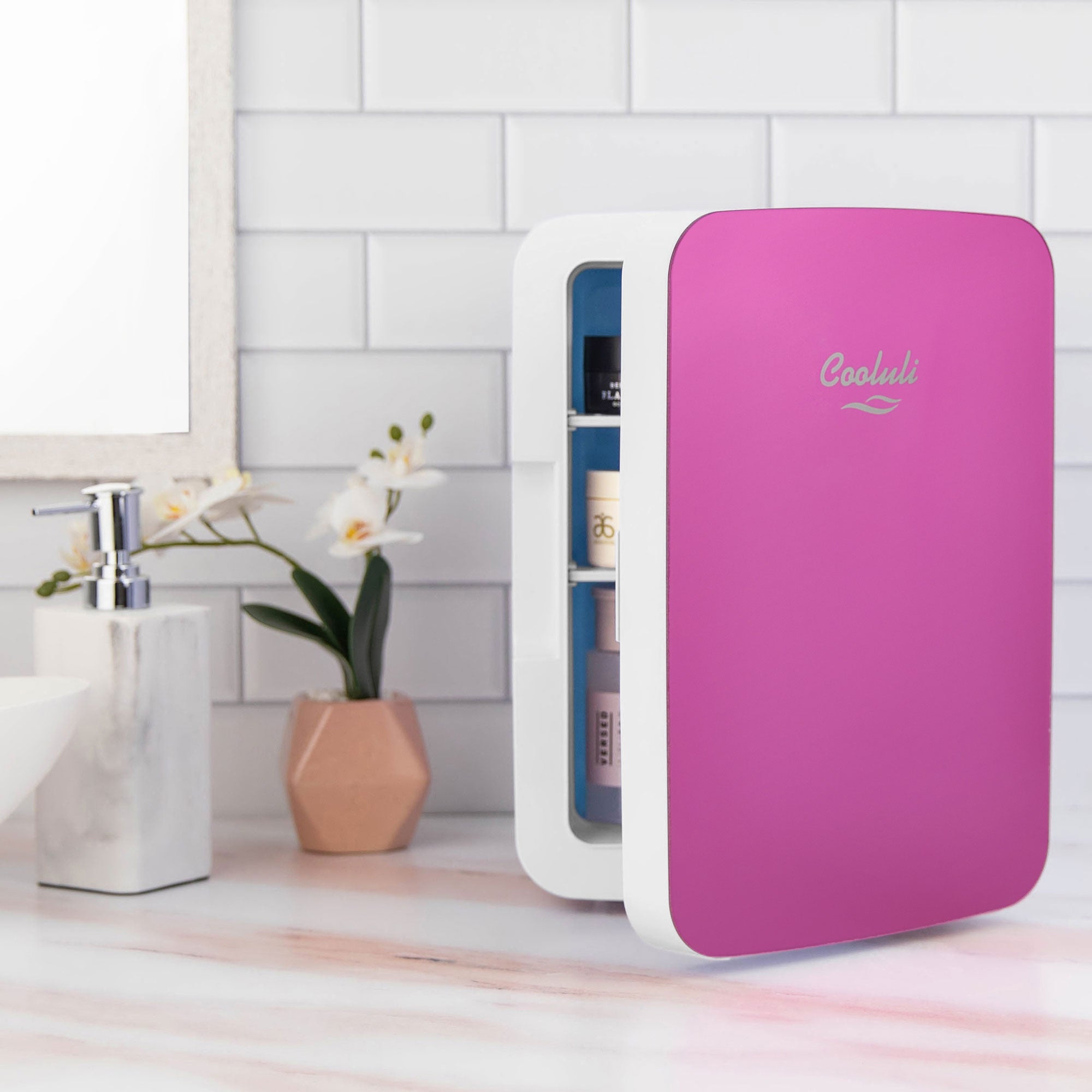 Cooluli Infinity 10L Thermoelectric Cooler and Warmer Mini Fridge detail photo 21