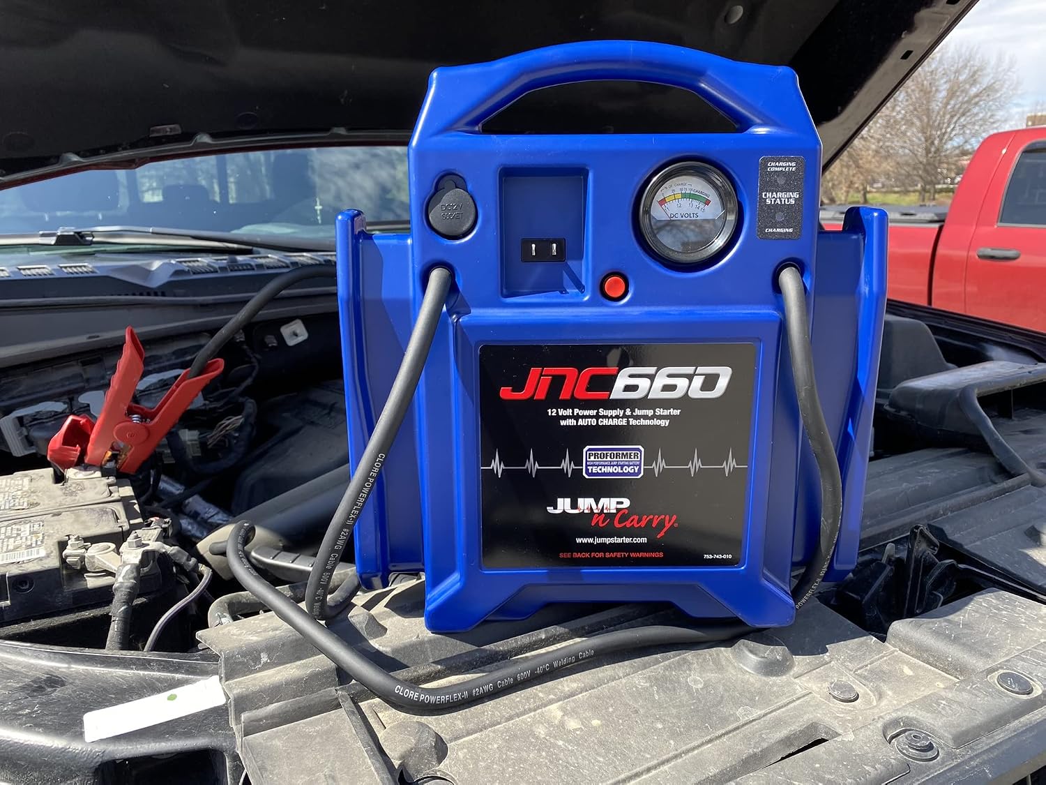 02868 Jump-N-Carry JNC660 12V 1700 Peak Amp Jump S detail photo 4