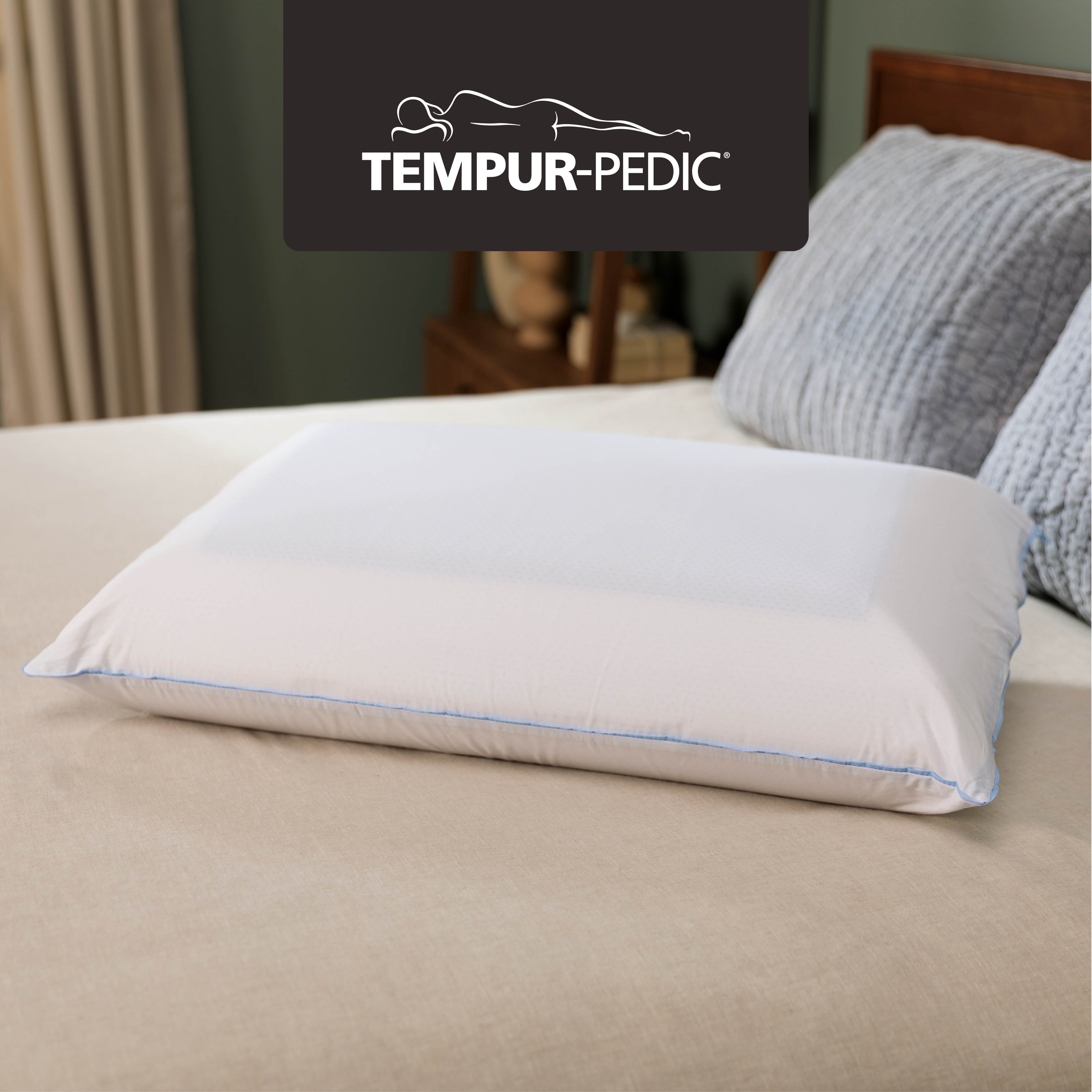 03354 TEMPUR-Pedic TEMPUR-Cloud Breeze Dual Coolin, stock photo — view 1