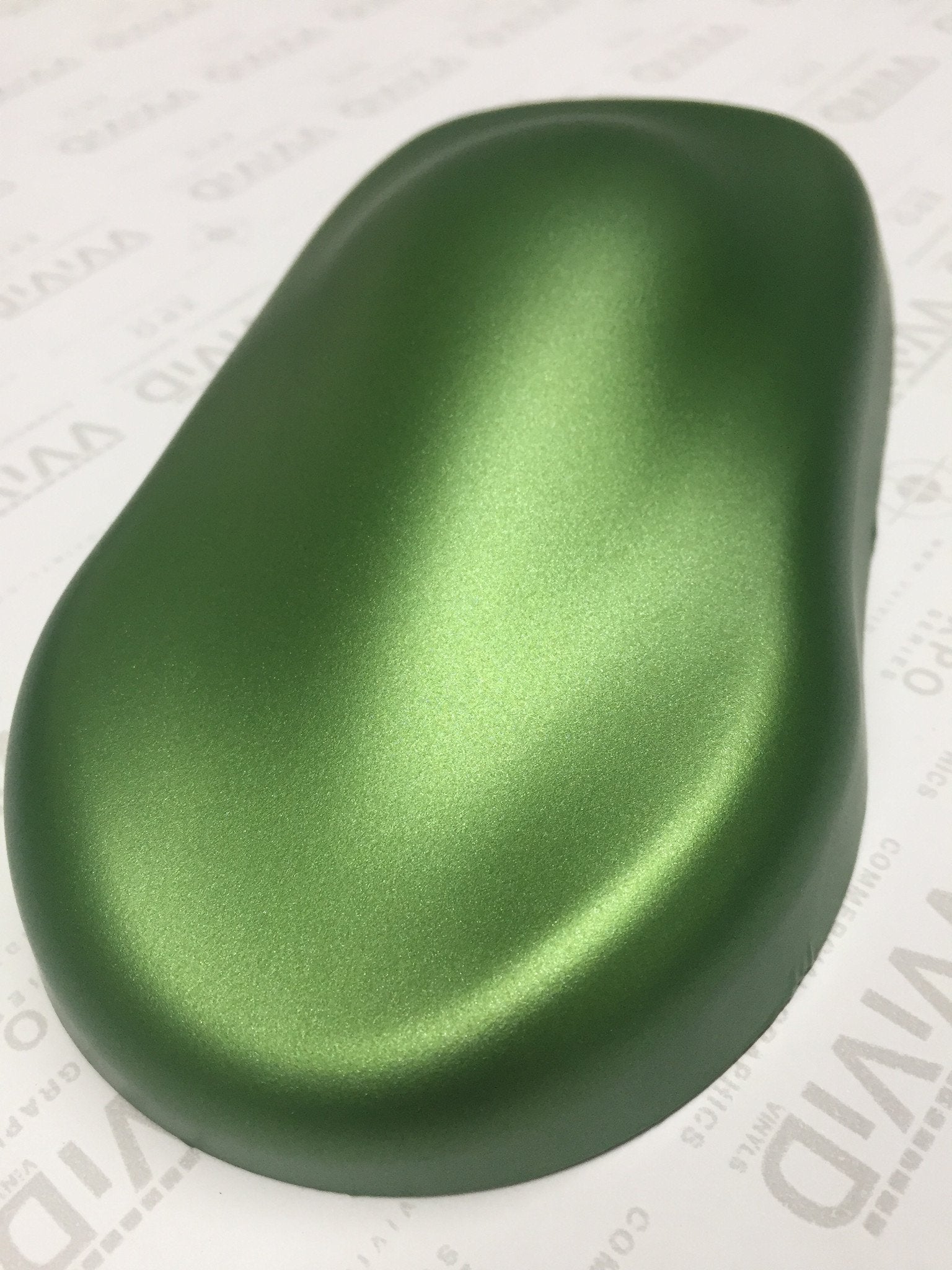 VVIVID Matte Metallic Green Vinyl Wrap Roll 60" x 30M detail photo 3