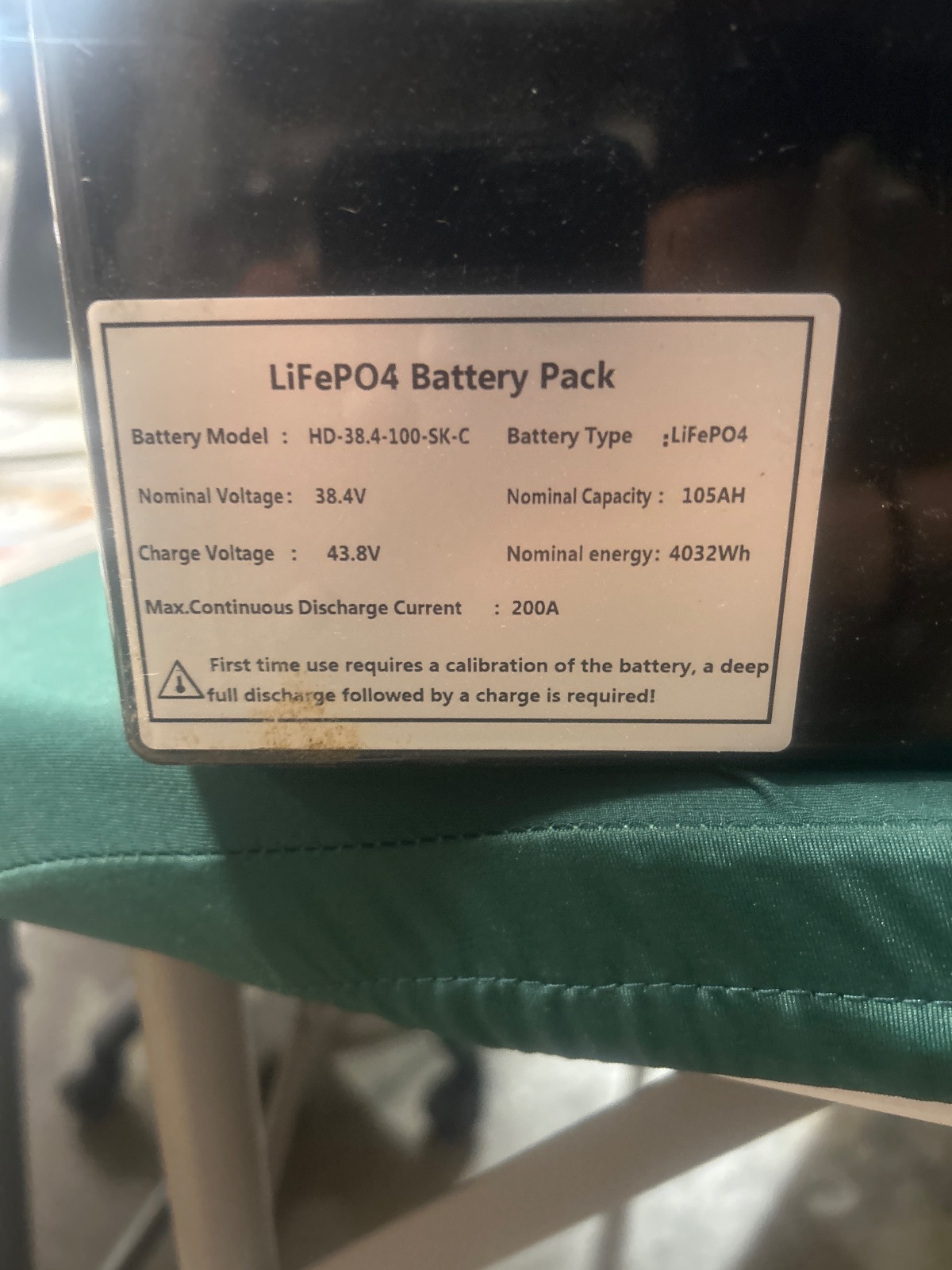 VEVOR 38.4V 105Ah LiFePO4 Golf Cart Battery with Charger, Model HD-38.4-100-SK-C detail photo 12