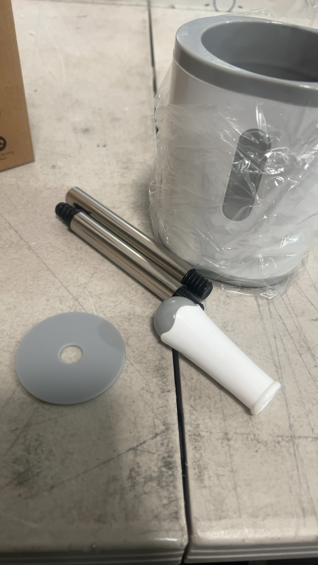 Stainless Steel Toilet Brush Holder Set with Splash Guard Lid Housing detail photo 3