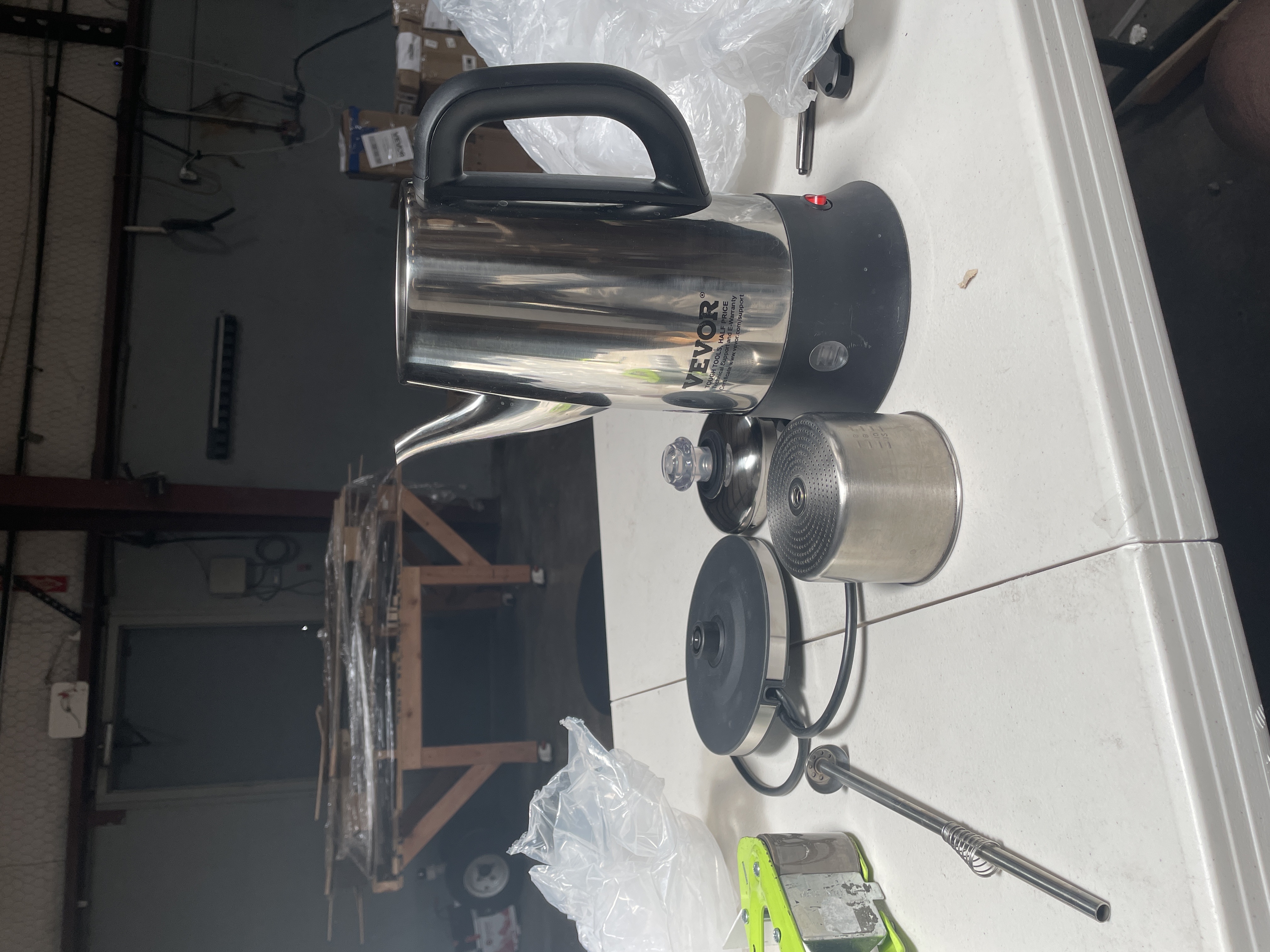 VEVOR 12-Cup Electric Percolator Stainless Steel Coffee Pot with Heating Base — image 1