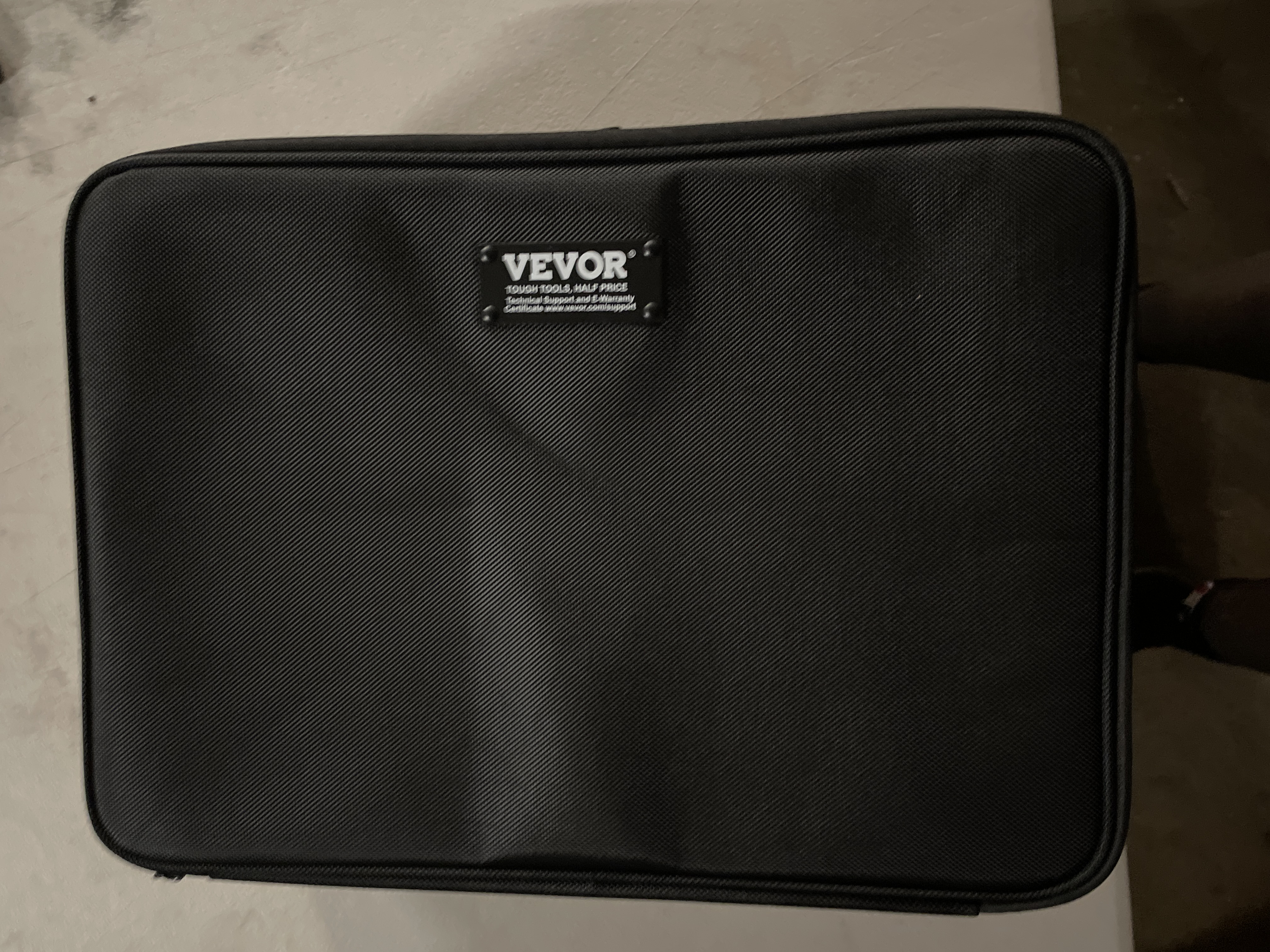 VEVOR Insulated Makeup Train Case Professional Cosmetic Travel Bag Black auction lot in Arlington TX