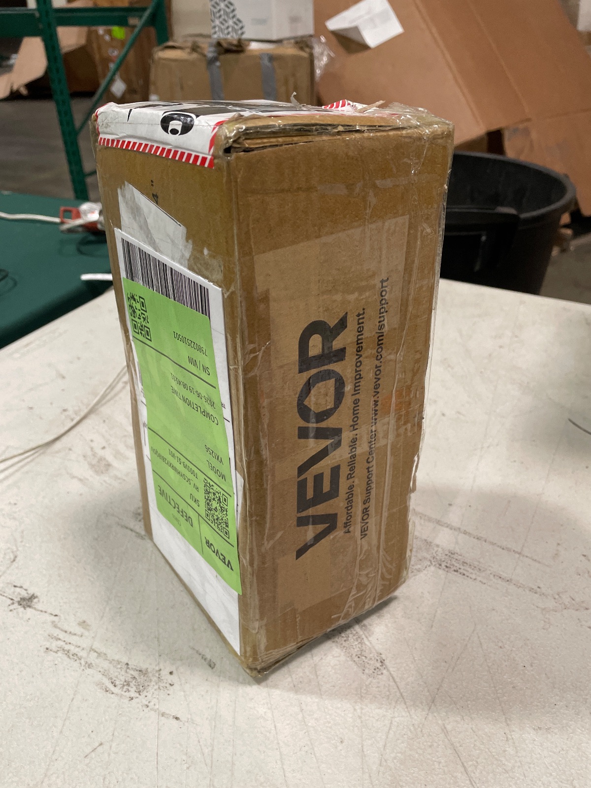 VEVOR Handheld Thermal Imager Model YXI256 Diagnostic Tool detail photo 2