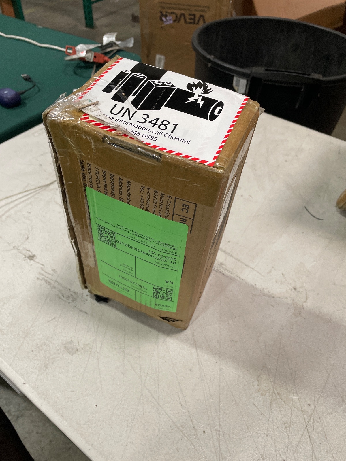 VEVOR Handheld Thermal Imager Model YXI256 Diagnostic Tool detail photo 3