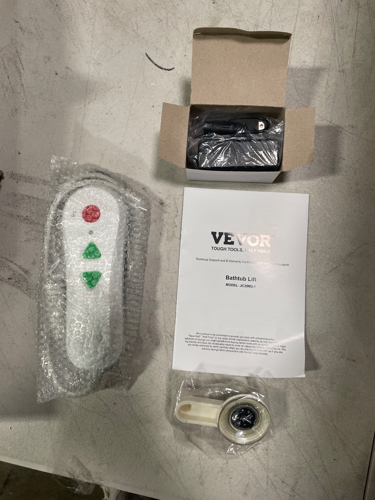 VEVOR Electric Bathtub Lift for Seniors and Disabled Model JC35M3-1 detail photo 2
