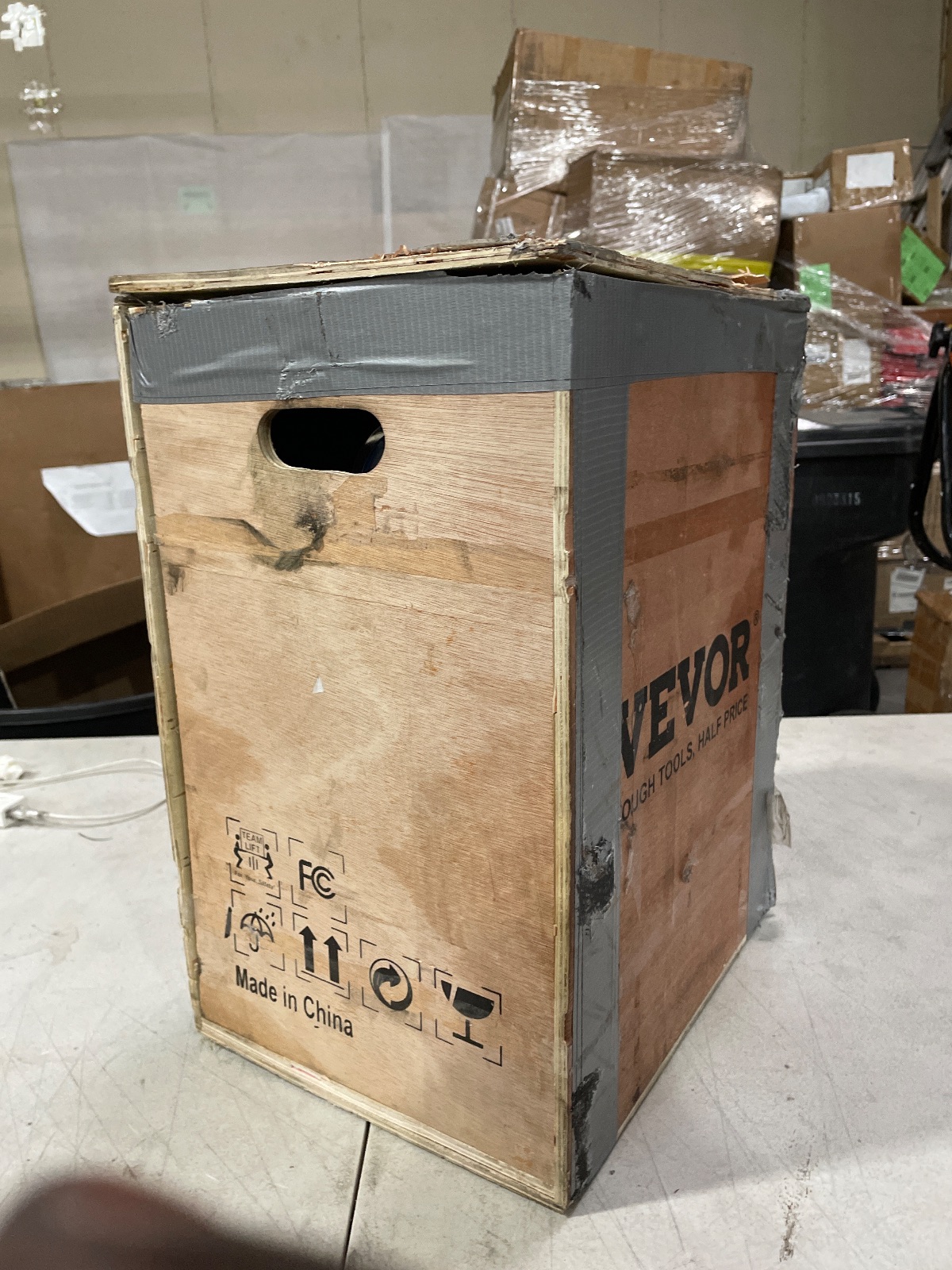 VEVOR Electric Motor Hydraulic Pump Model GYB-700A, Arlington TX liquidation listing — view 1