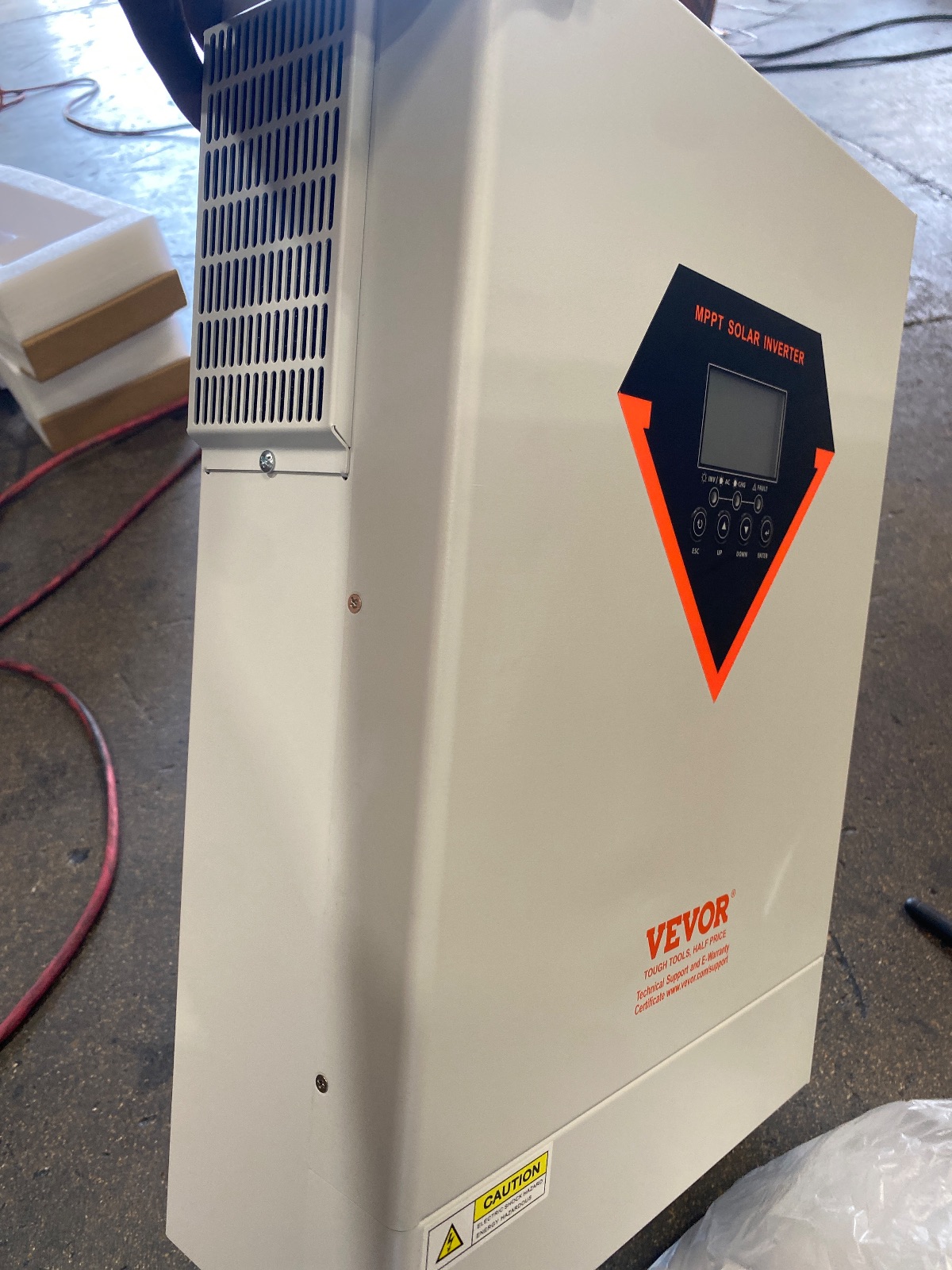 VEVOR 6200W Hybrid Solar Inverter Charger 48V Model EM6200-48L detail photo 12