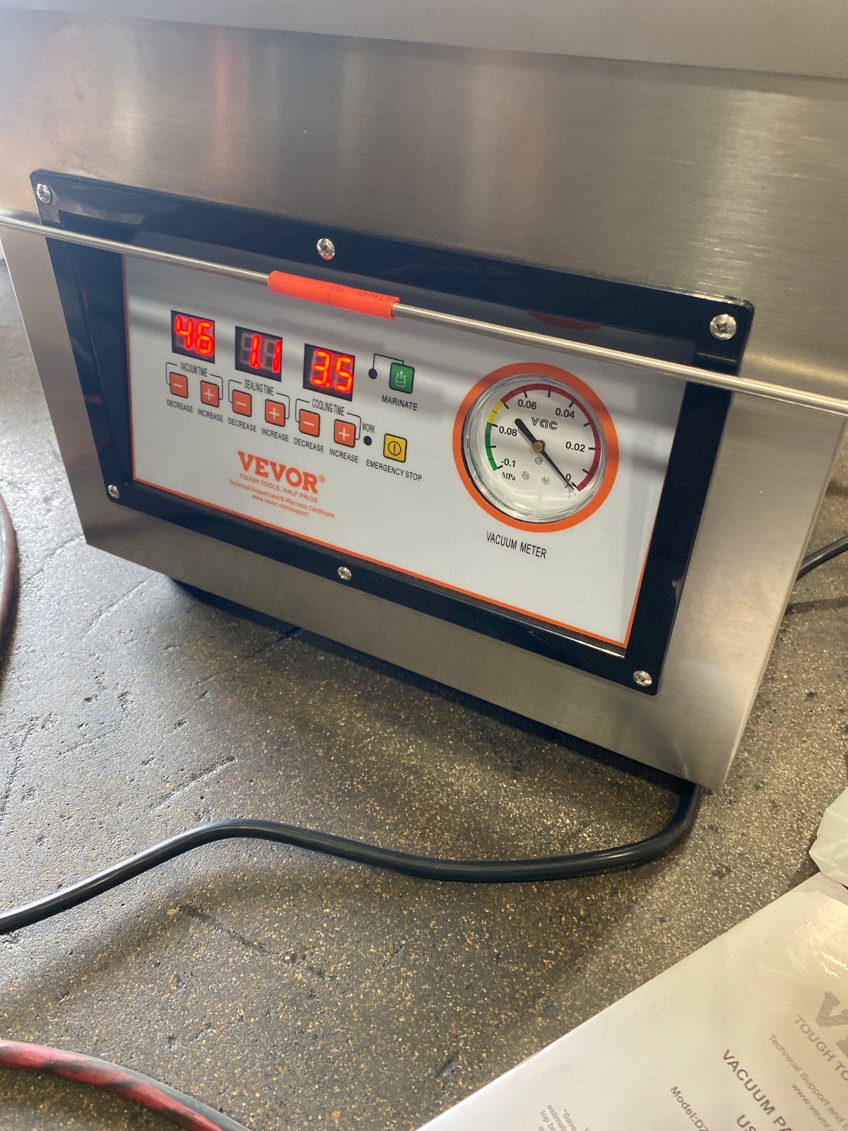 VEVOR DZ-260C-V1 Commercial Chamber Vacuum Sealer 320mm Seal Bar 120V detail photo 7