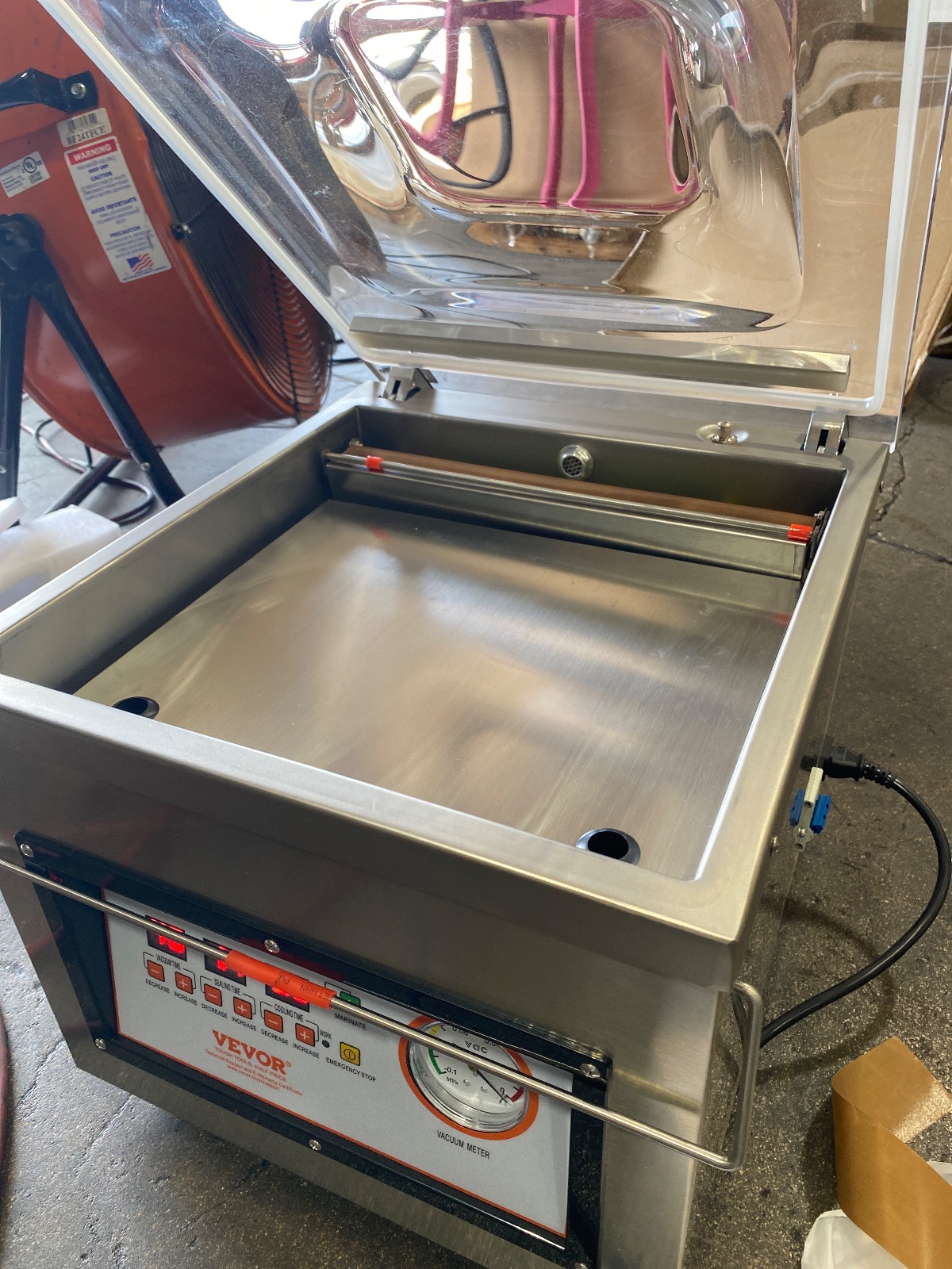 VEVOR DZ-260C-V1 Commercial Chamber Vacuum Sealer 320mm Seal Bar 120V detail photo 8